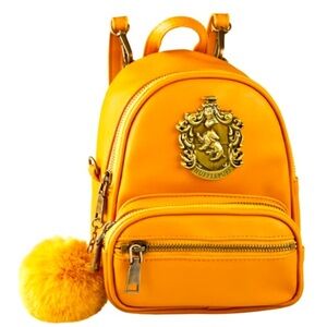 Universal Studios Mini Backpack - Harry Potter - Hufflepuff Crest NWT​